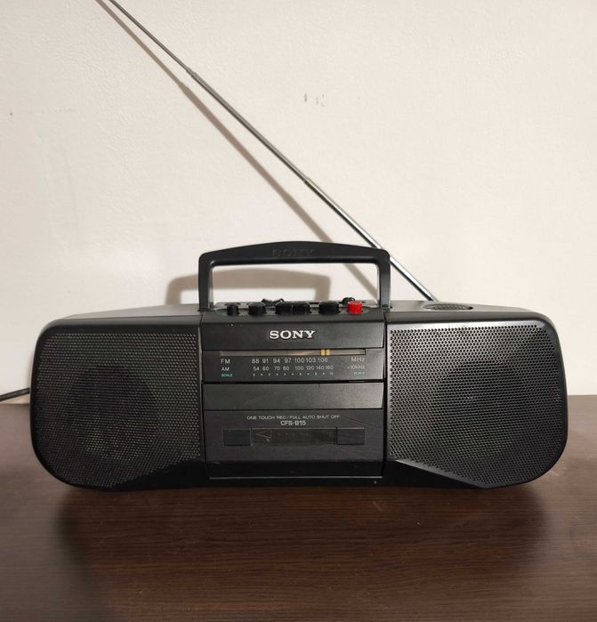 Радиокасетофон Sony