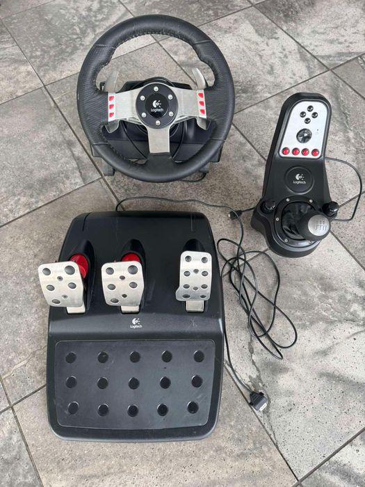 Волан с педали Logitech G27