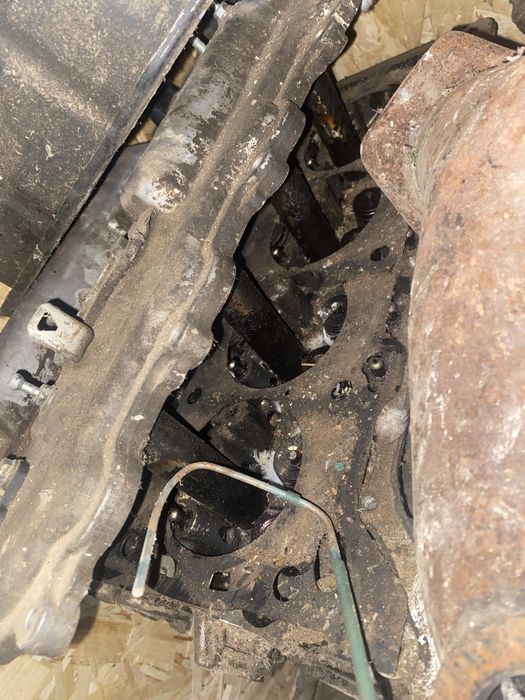 Мотор от камри под запчасти