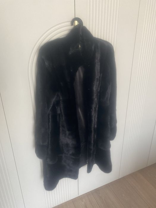 Шуба норковая  черная 46-48