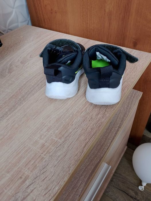 Маратонки nike за момче
