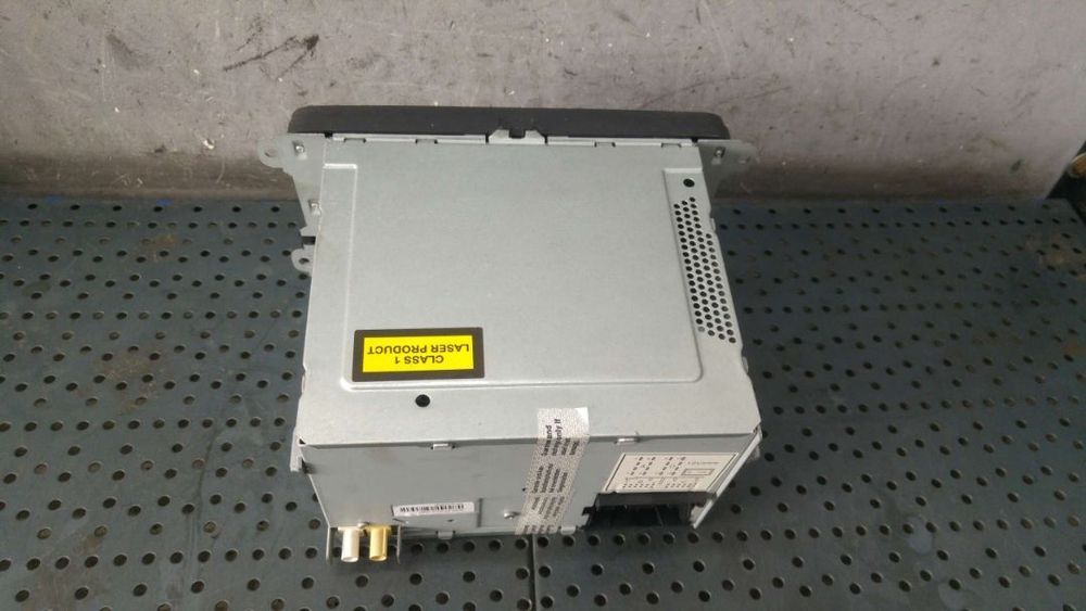 Radio cd player mp 3 vw golf 5 plus 5m1 521 5m0035186c 9184918251 184910910101