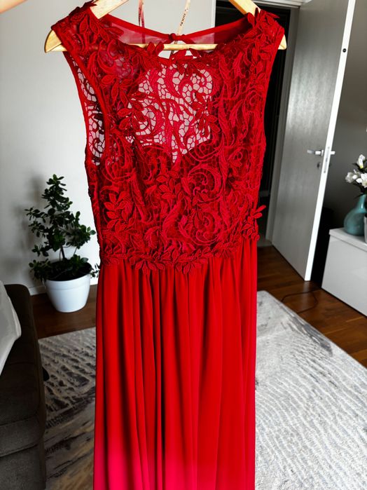 Rochie rosie de ocazie