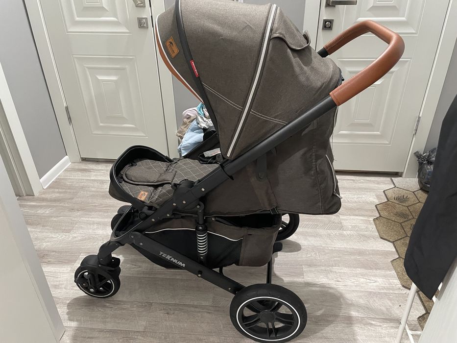 Продажи коляску Tehknum в хорошем состоянии