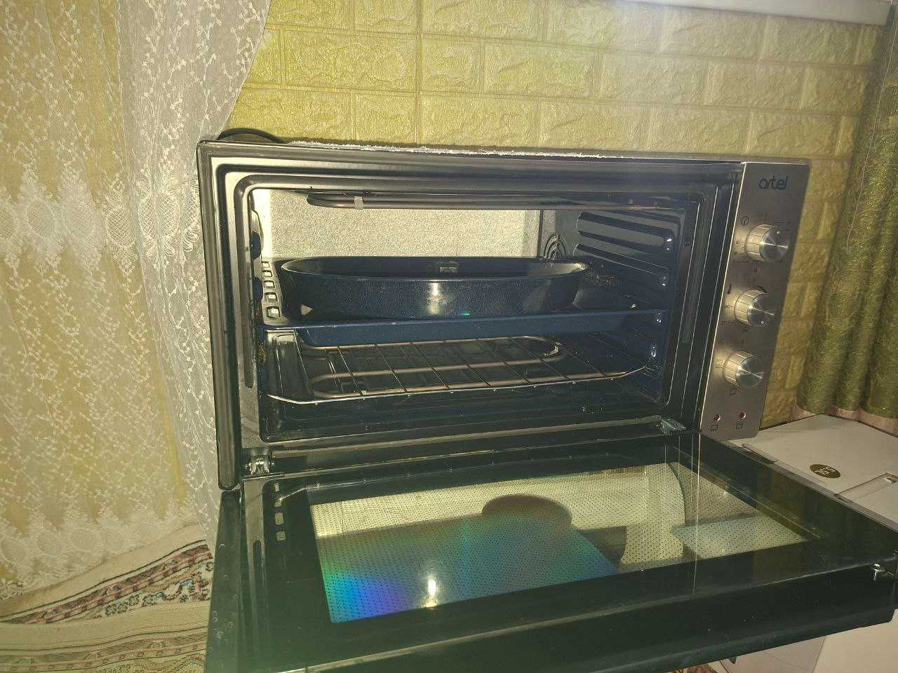 Продам мини печь Artel