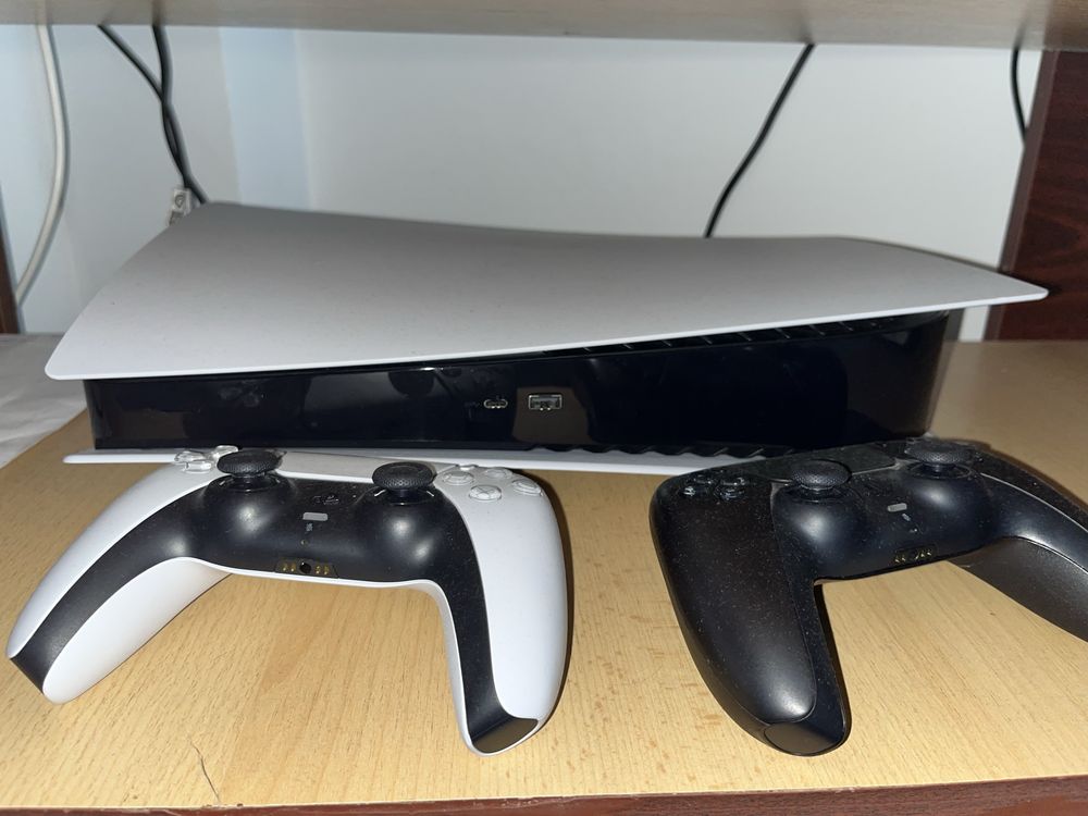 Playstation 5 825 GB