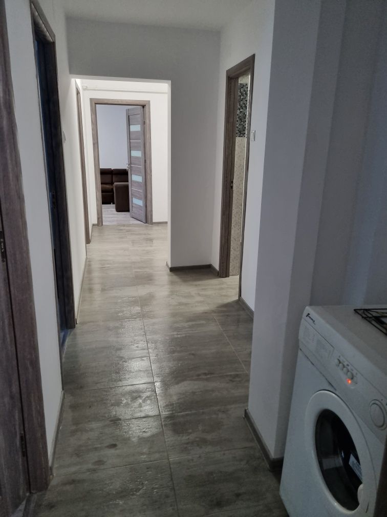 Apartament Regim hotelier 3 camere doua bai