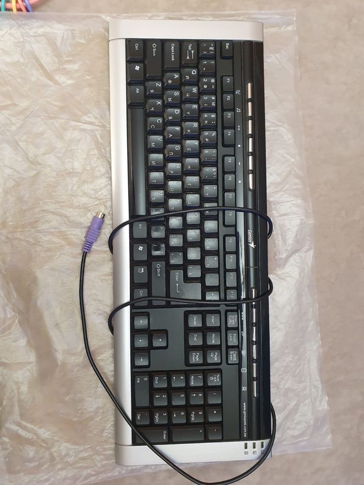 Клавиатура Genius