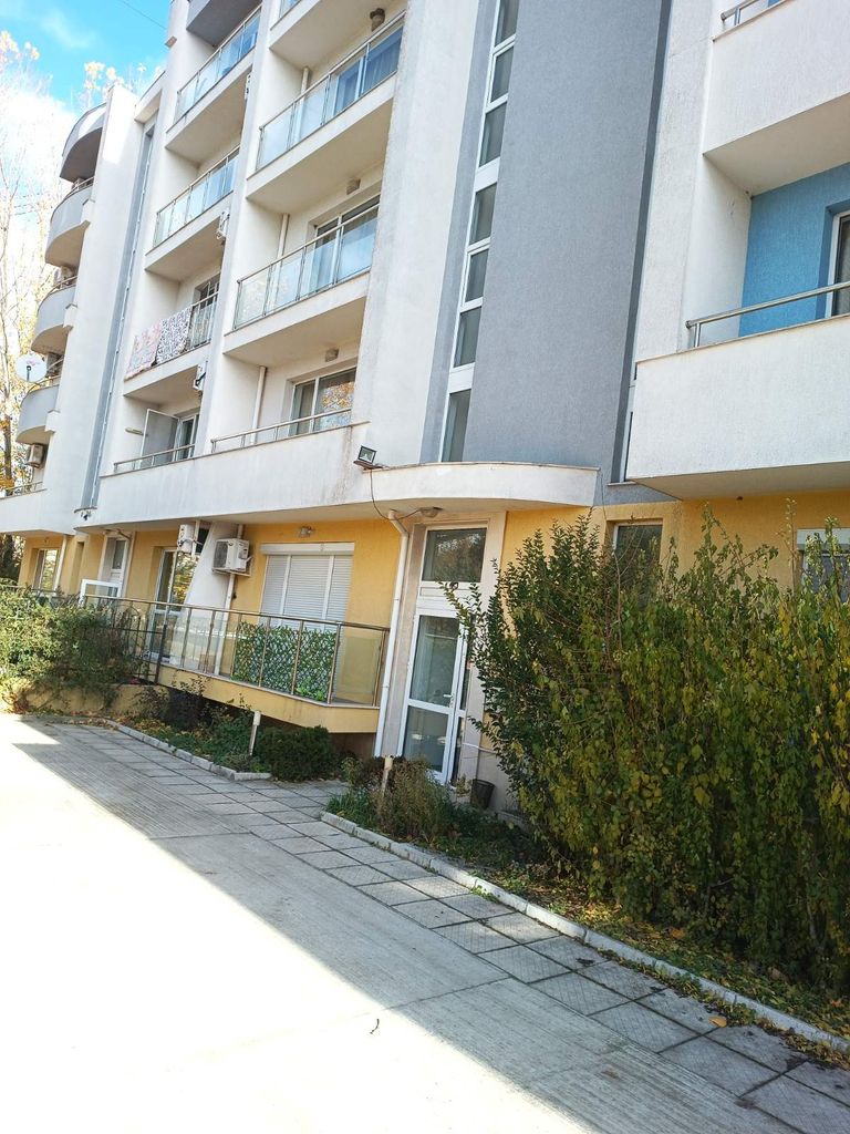 Продава се Двустаен апартамент в к.к. Слънчев бряг - 63 кв.м за 1191 €/кв.м - Снимка #8