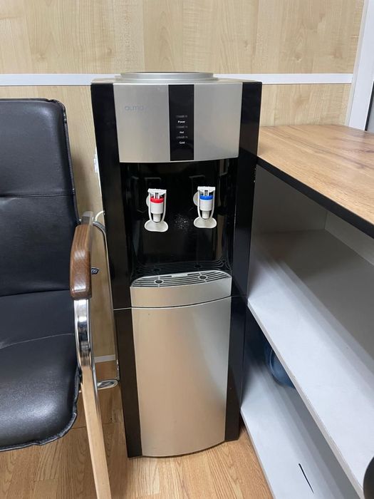 Продам кулер для воды