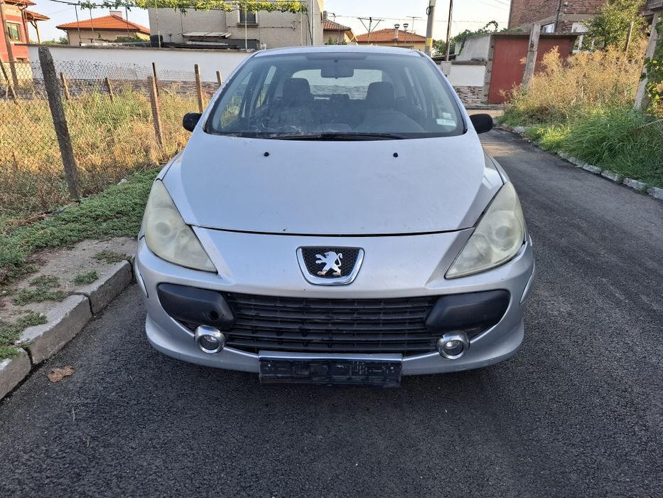 Peugeot 307 1.6 hdi на части пежо 307 на части