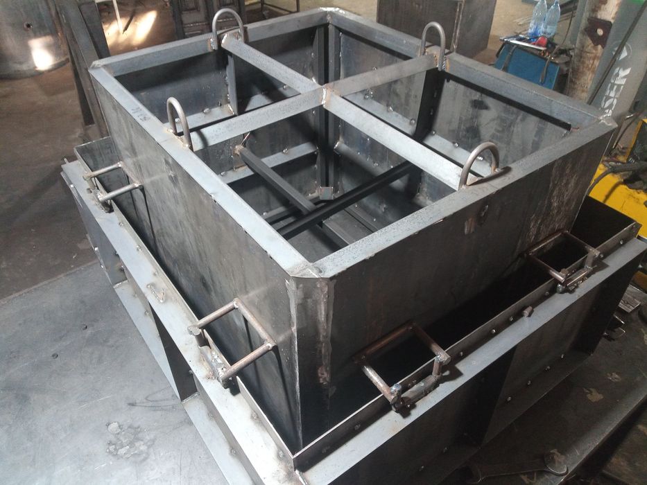 Matriță cămine beton