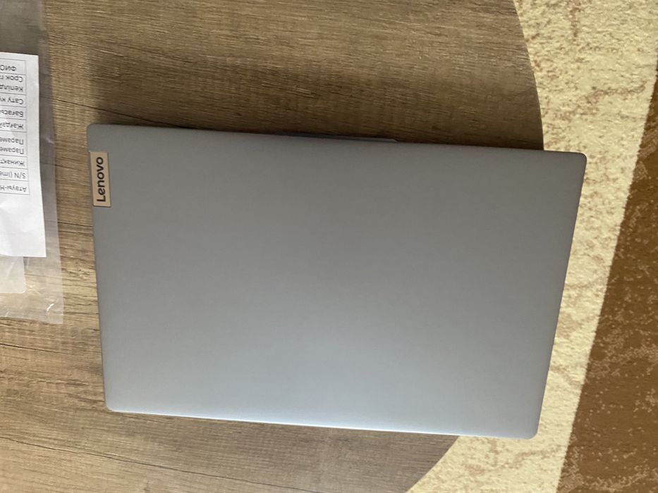 Ноутбук Lenova Slim 3