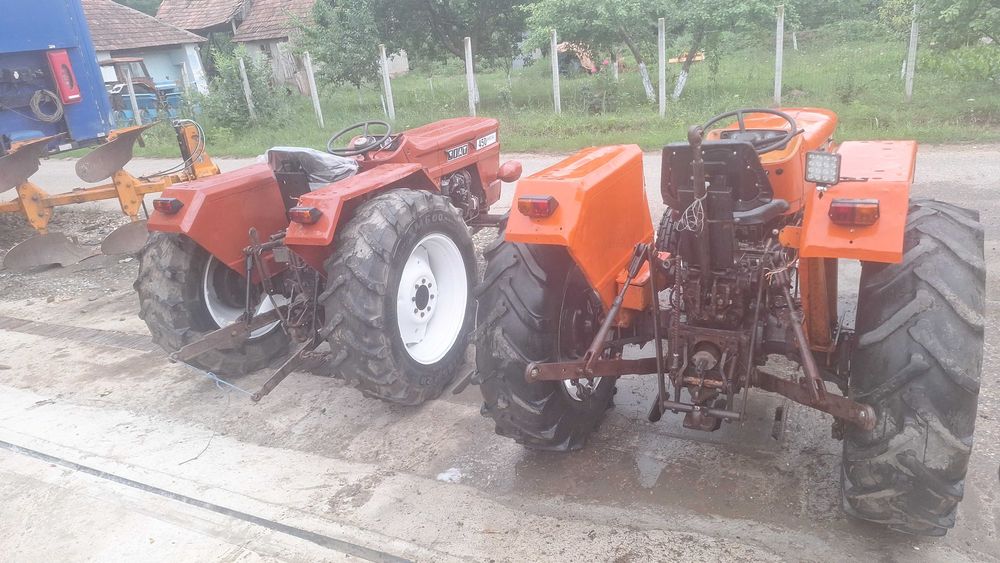 Vand tractoare fiat diferite modele