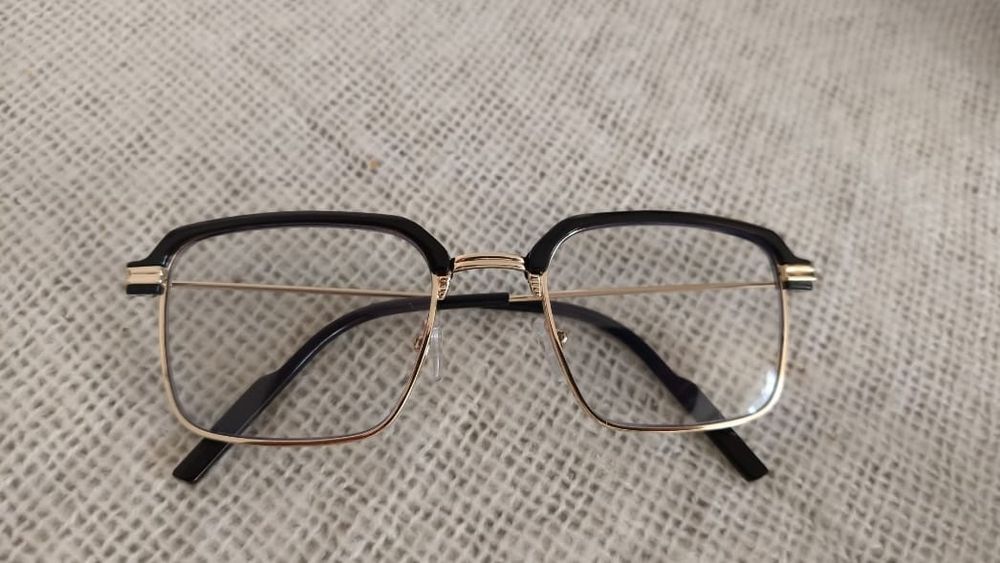 Ochelari fotocromatici pentru  citit sau vedere lentilă heliomată +2