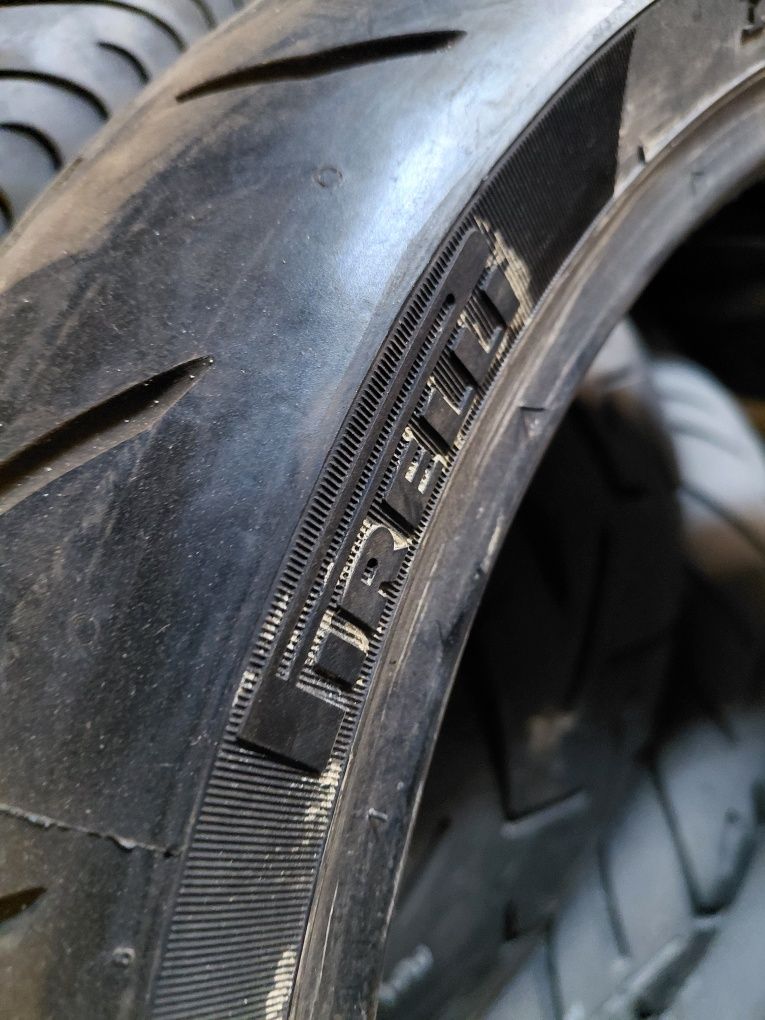 120/70/17" pirelli