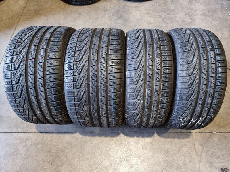 295/30/20//245/35/20 PIRELLI 4бр