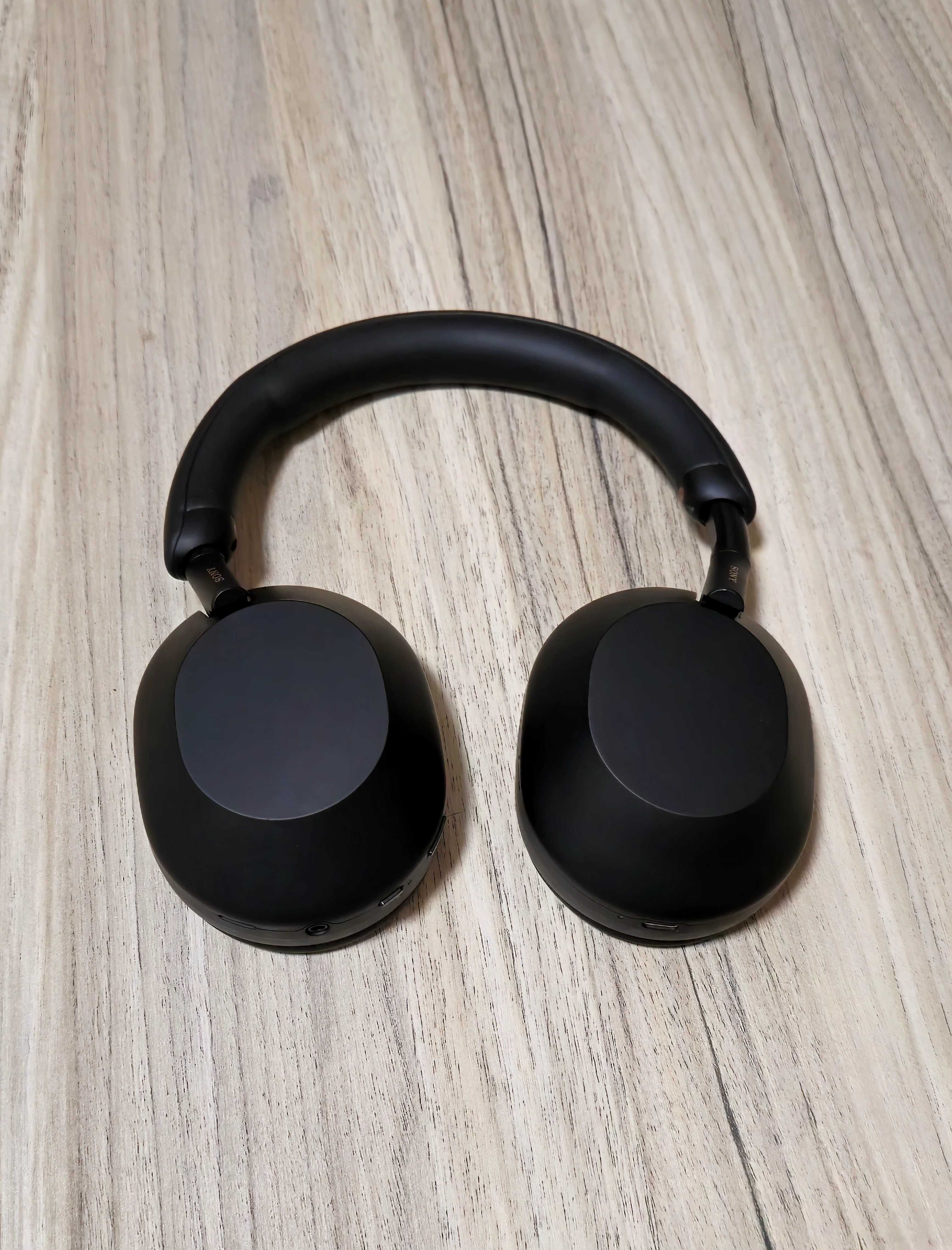 Слушалки Sony WH-1000XM5