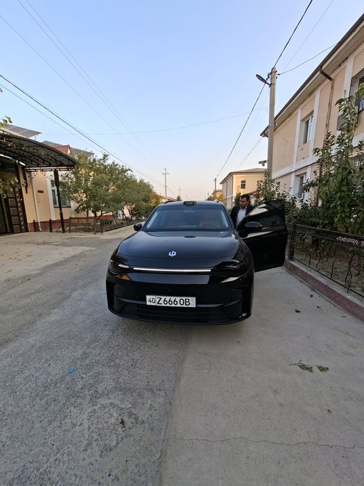 Leapmotors c16 sotiladi