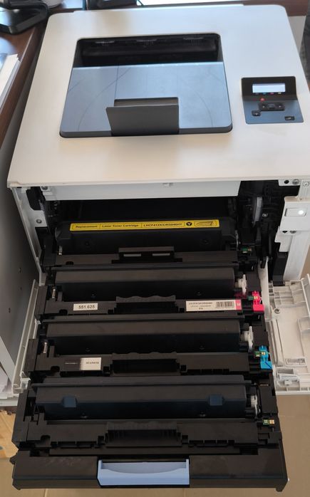 Цветен принтер HP