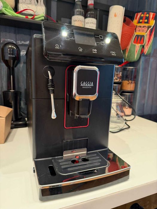 Кафеавтомат GAGGIA Magenta plus чисто нова