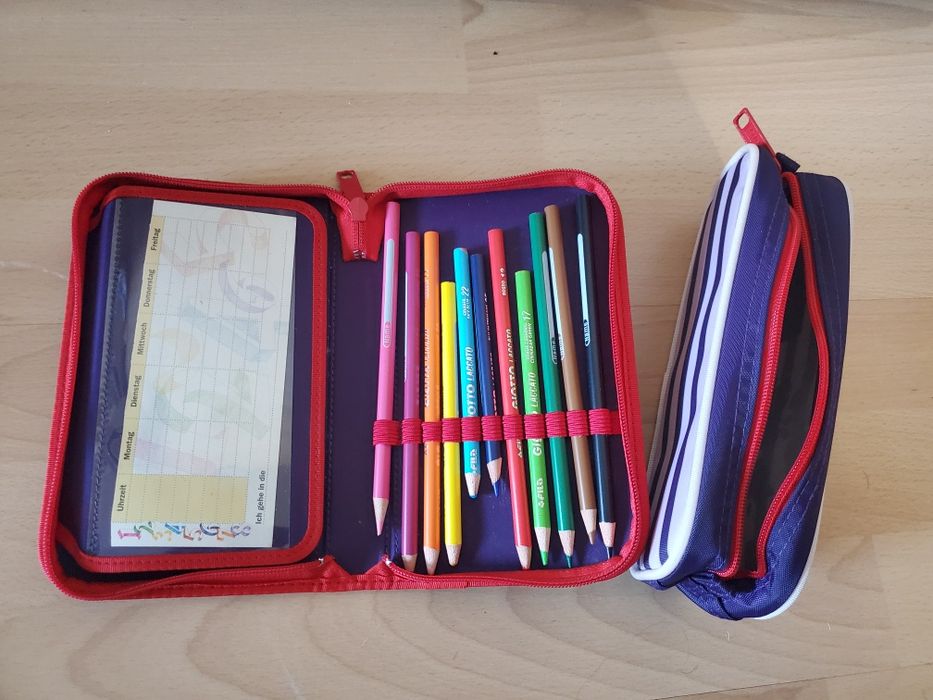 Ученическа раница SCOUT + 2 несесера