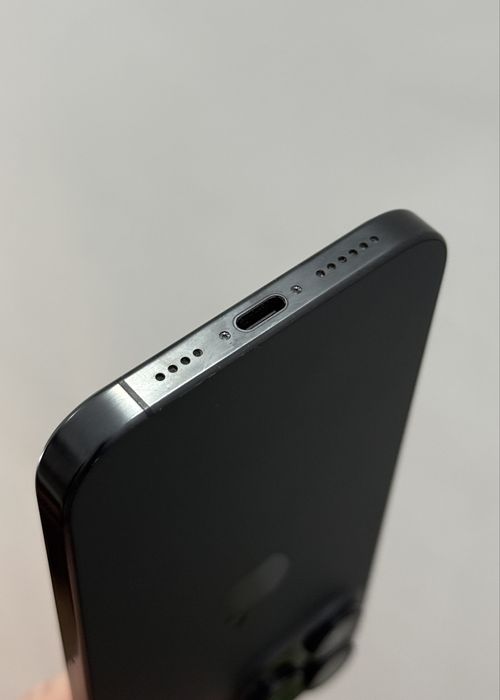 iPhone 16 Pro Max 256GB Titanim Black & Desert Neverlocked