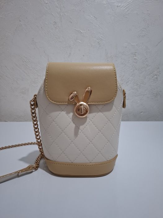 Женская сумочка от фирмы JOSINY