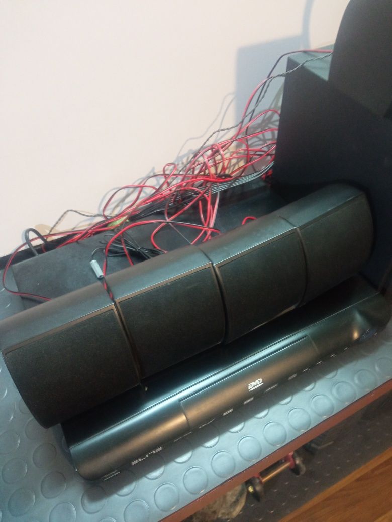 DVD player Elite 5.1