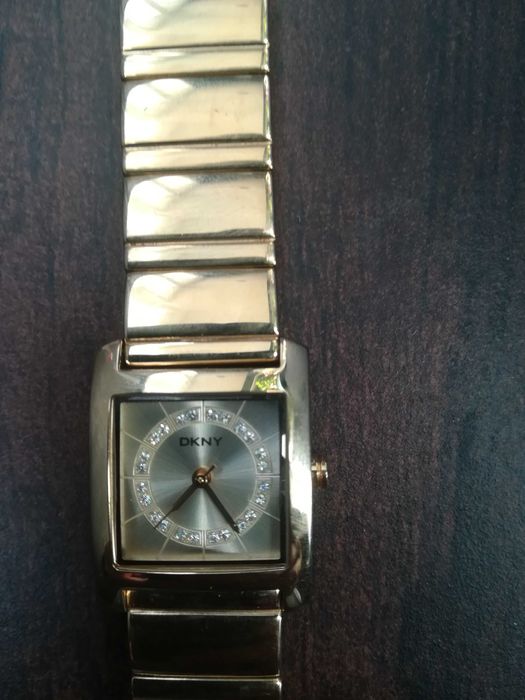 часовник Fosil, Armani, DKNY