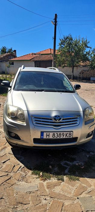 Toyota Avensis дясна дирекция