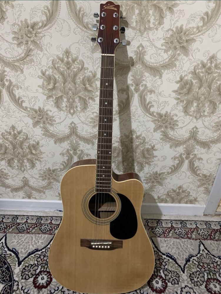 SROCHNA sotiladi AKUSTIKA 41 razmer Gitara