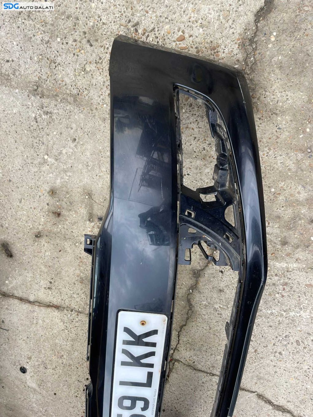 Bara Spoiler Fata cu defect Volkswagen Polo 6R 2009 - 2016 Cod 6R0807221R [B3148]