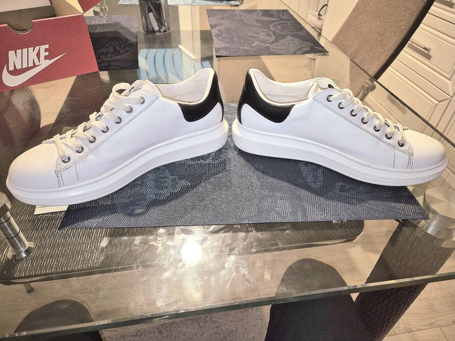 Guess mar 43 impecabili piele