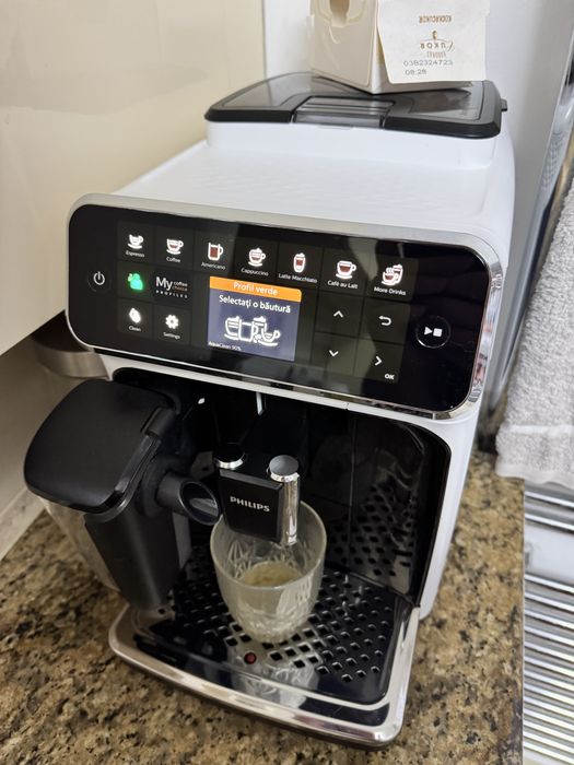 Espressor automat PHILIPS Latte Go Seria 4300 ca nou