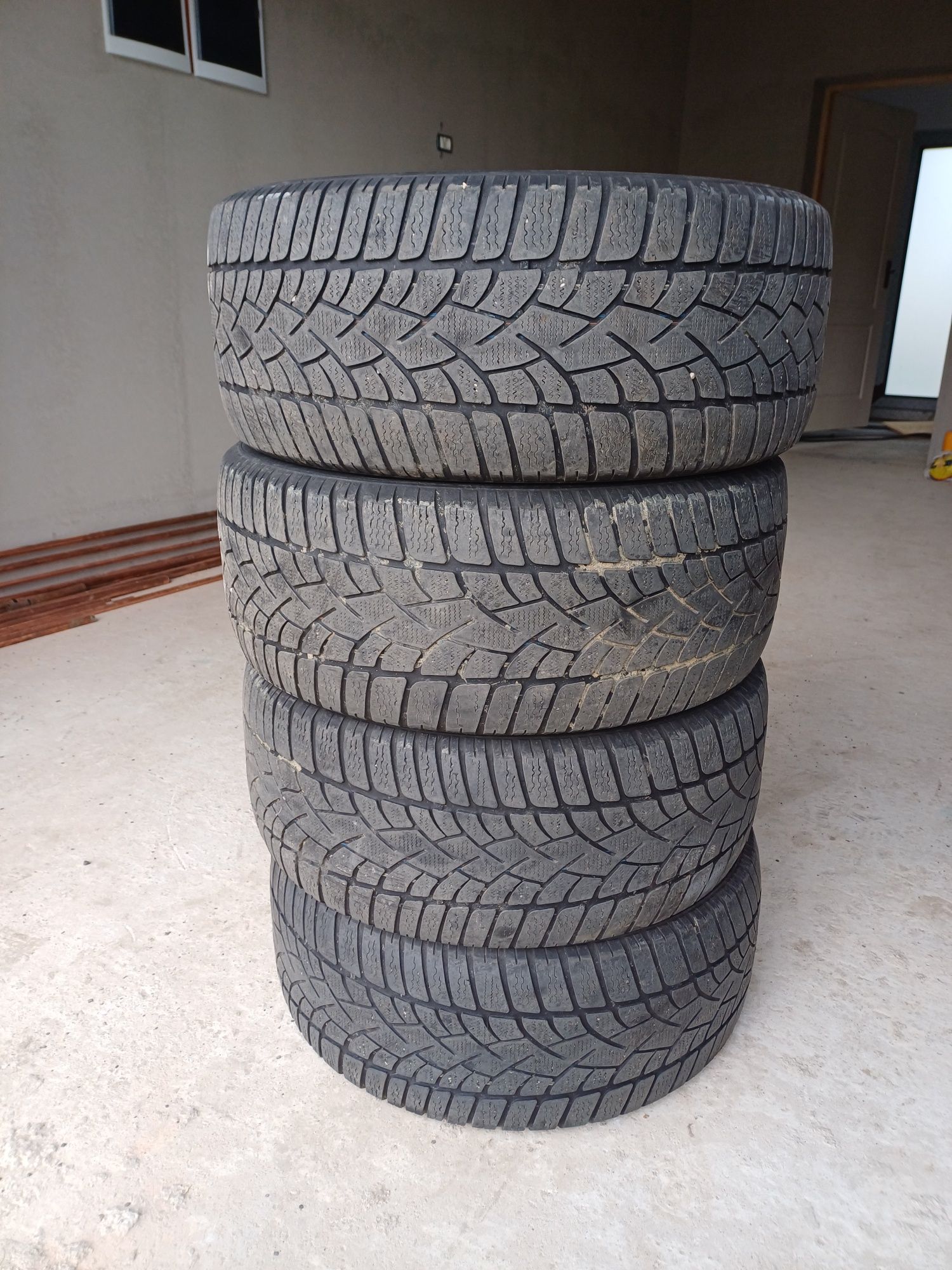 Cauciucuri 245.40R18  Dunlop