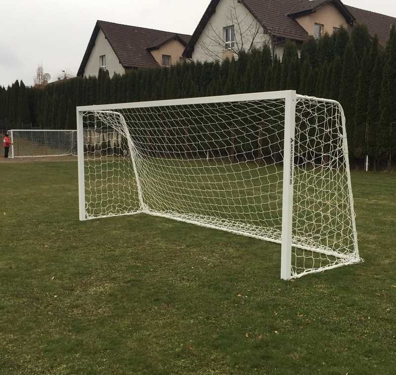 Poarta fotbal  5x2 m din aluminiu, profil special 80x80 mm, mobila