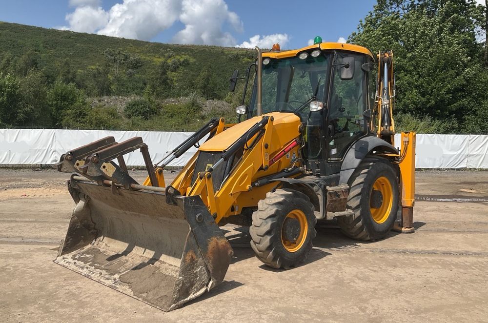 JCB 3CX Buldoexcavator JCB 3CX Buldoexcavator