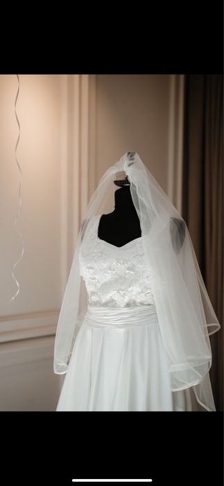 Trena detasabila rochie mireasa