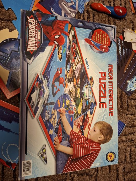 Голям пъзел Спайдърмен