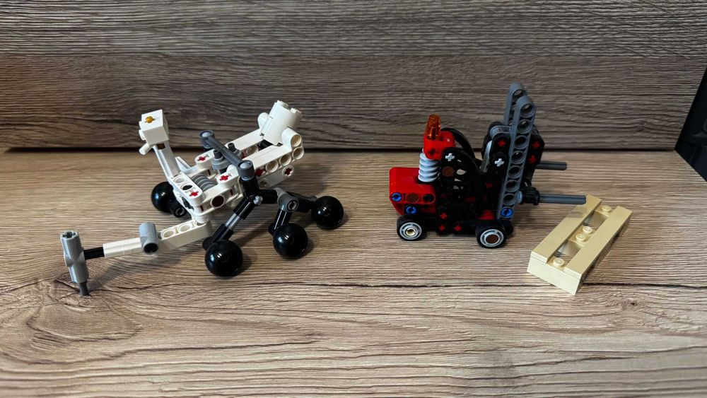 Lego technic 30655 si 30682 - Stivuitor cu palet si Rover NASA
