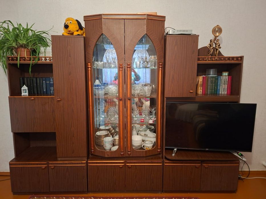 Продам горку, кухню вместе с вытяжкой