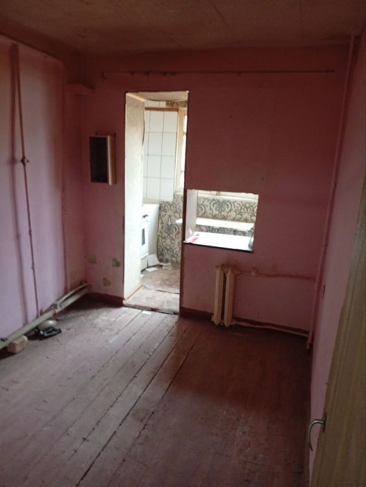 Продаётся 1/4/4 - старая Таш тюрьма