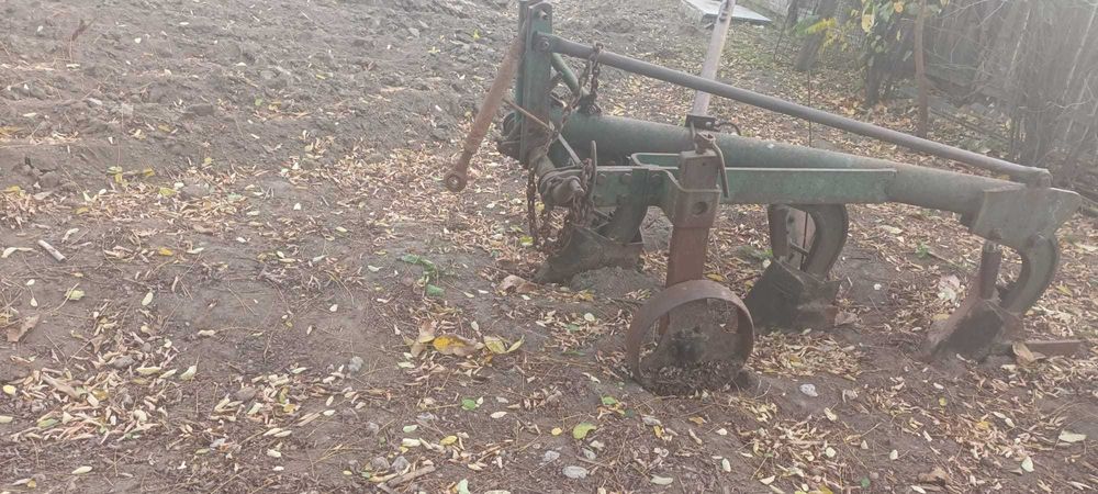 Vand plug cu 3 brazde