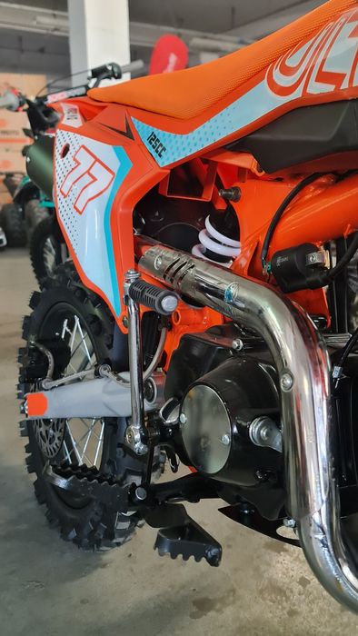 Cross 125 cc ULTRA new stickers nou cu garantie si livrare in toata ta