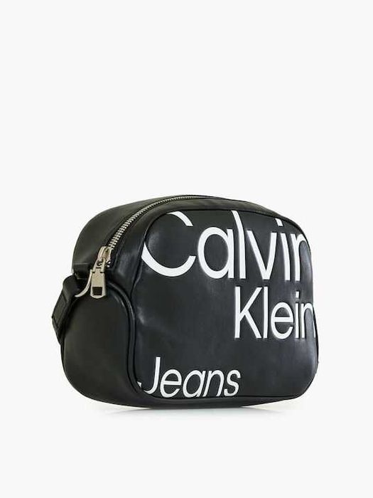 Оригинална чанта CALVIN KLEIN JEANS