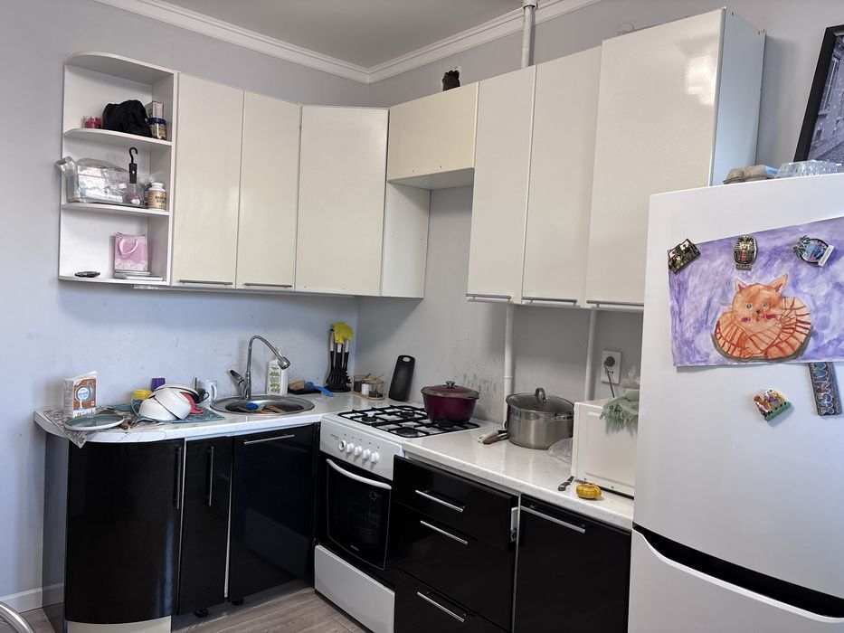 Отдам даром кухонный гарнитур, угловая, Ширина 220