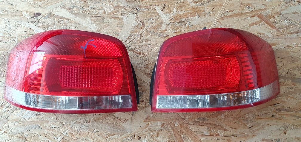 Lampă spate / triplă Audi A3 8P originală 8P0945096