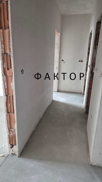 Продава се Тристаен апартамент в Пловдив, Въстанически - 105 кв.м за 1453 €/кв.м - Снимка #4