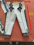 Vând costum popular baieti lana